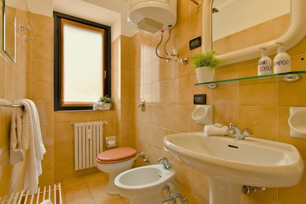 Aprica Alpine Loft Centralita E Park Free 外观 照片