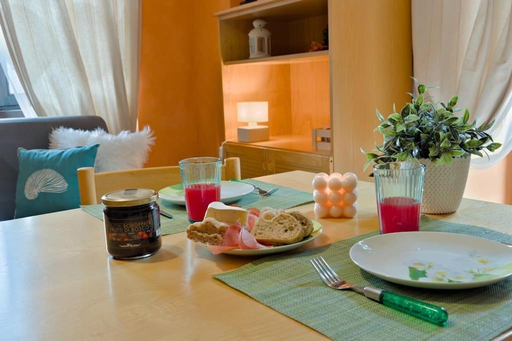 Aprica Alpine Loft Centralita E Park Free 外观 照片