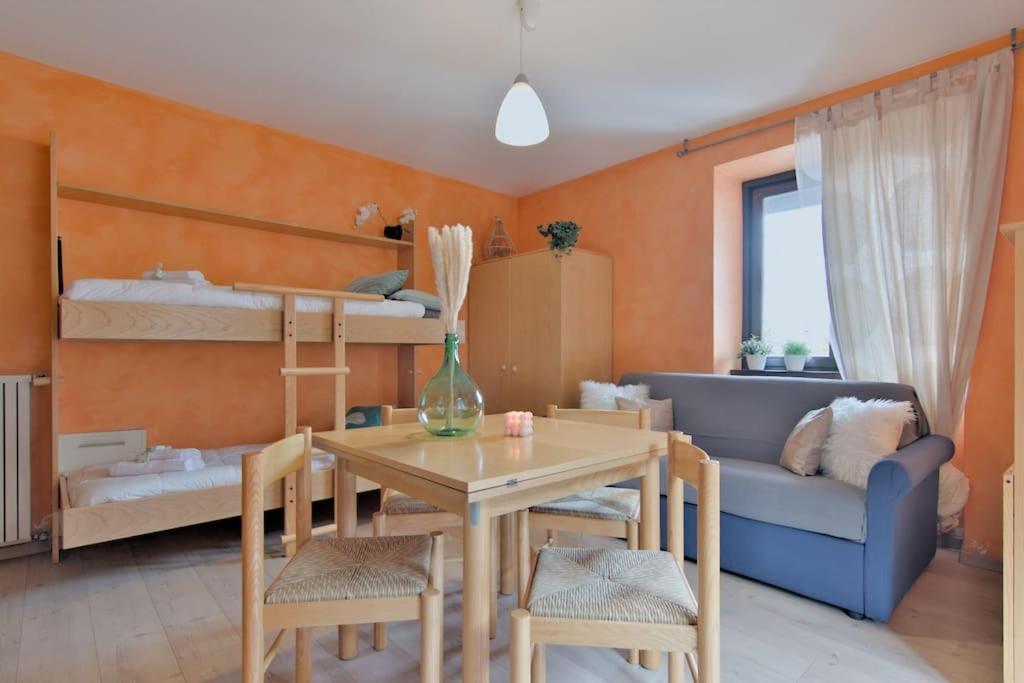 Aprica Alpine Loft Centralita E Park Free 外观 照片
